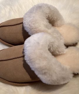 Sloffen met bontrand camel