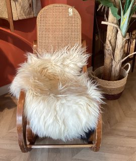 Rotan schommelstoel