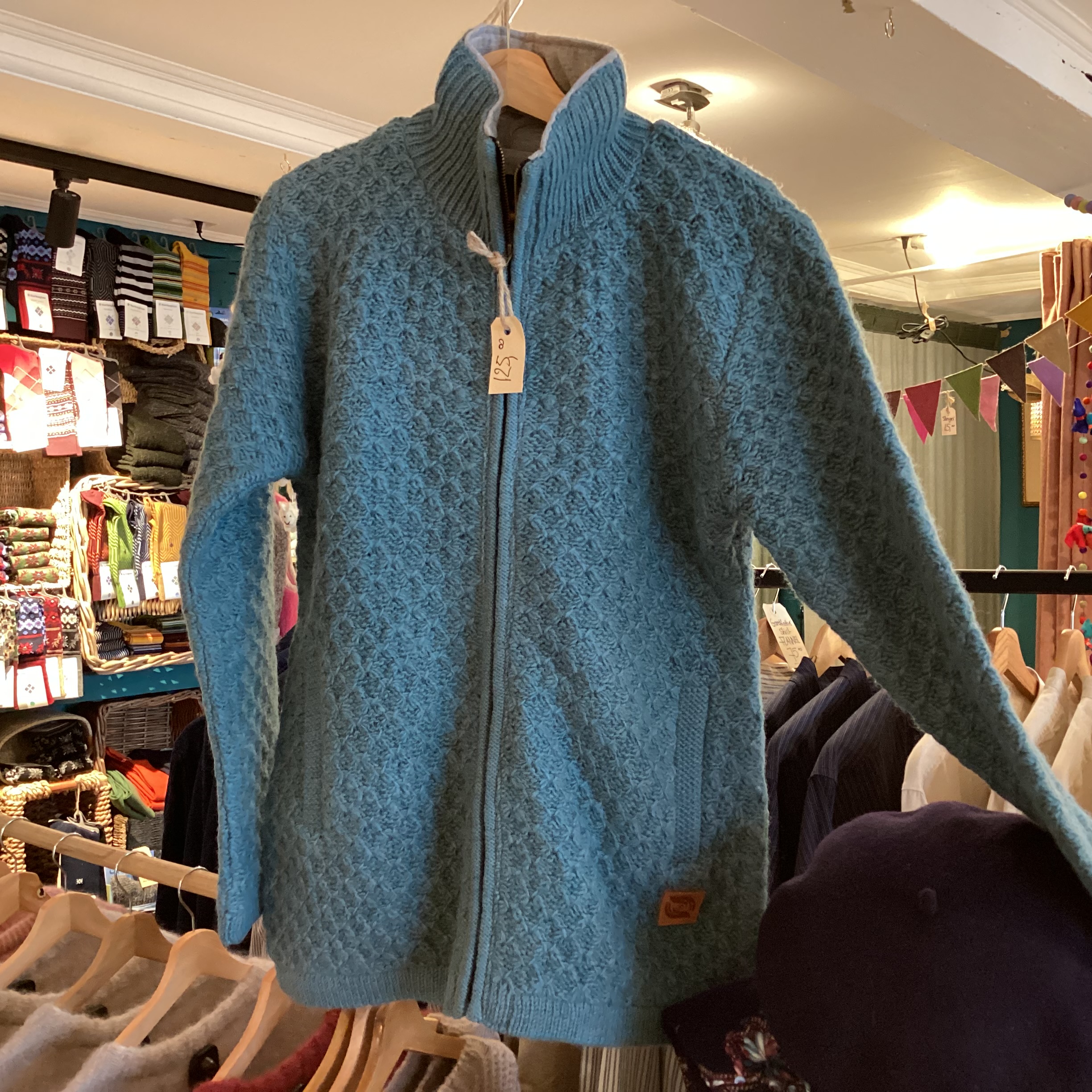 Getailleerd gevoerd wollen vest (3 kleuren)