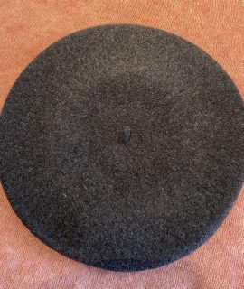 Wollen baret antraciet