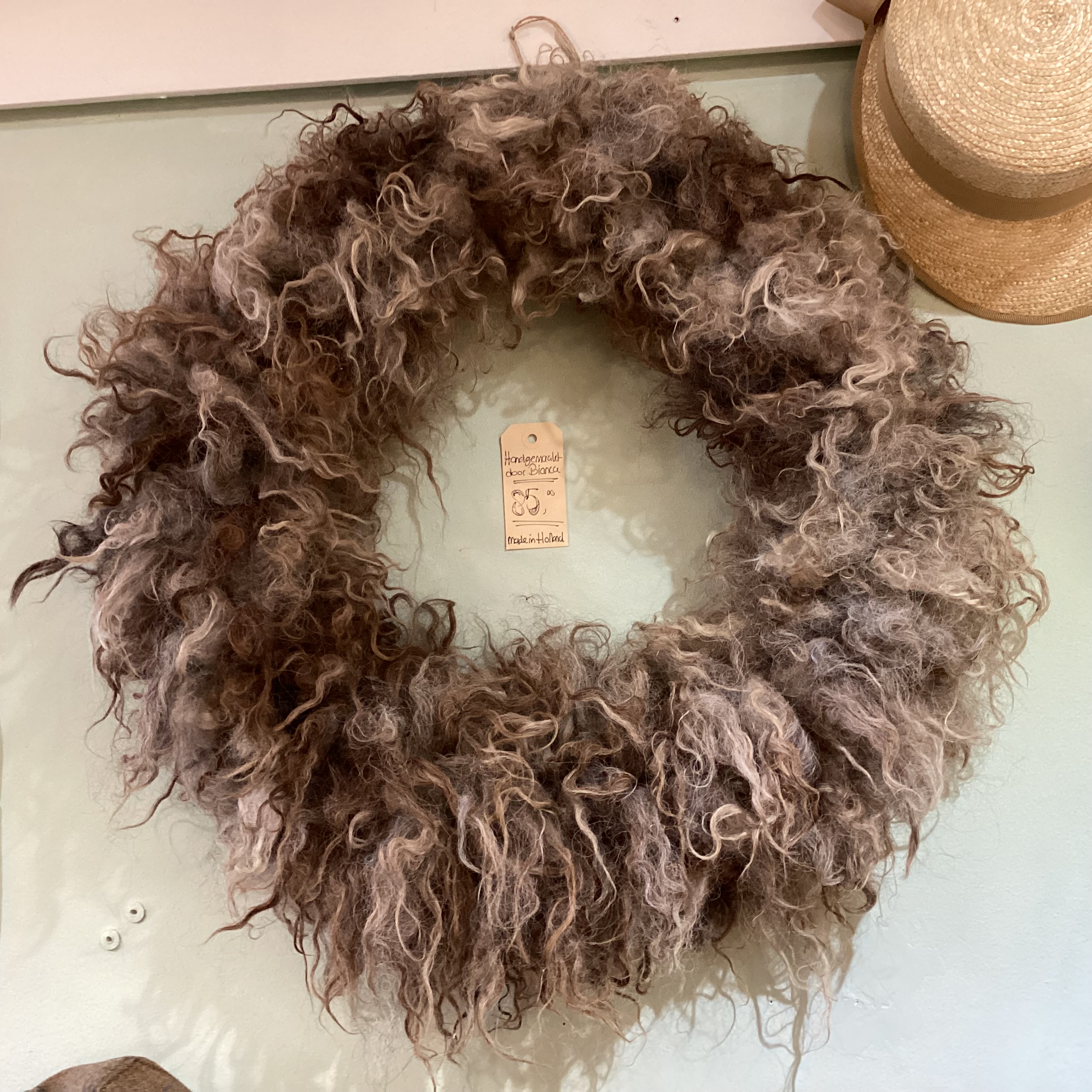 Krans van schapenwol