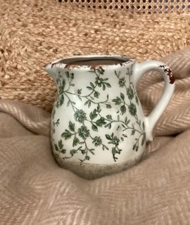 Vaas van keramiek met groene bloemenprint