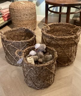 Mand van zeegras dichtgeweven