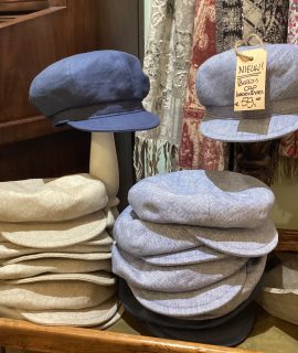 Ballonpet met visgraatpatroon