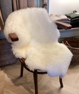 Witte schapenvacht Texelaar
