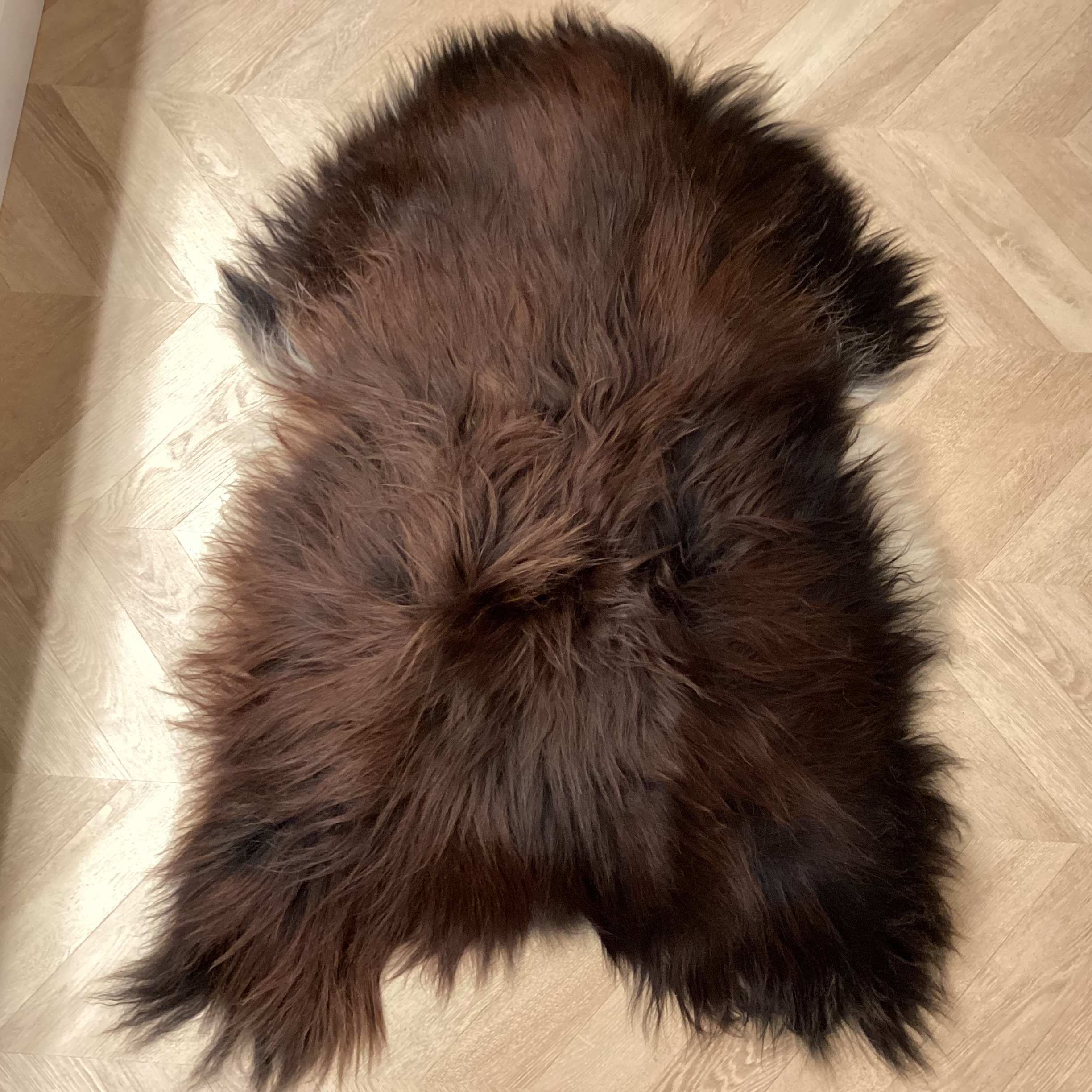 IJslandse schapenvacht naturel bruin - Afbeelding 2