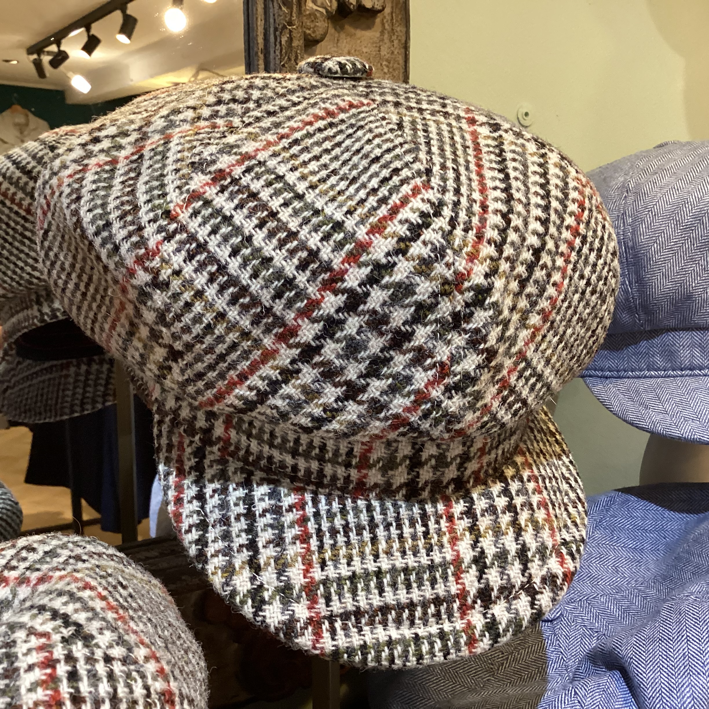 Ballonpet van Harris Tweed